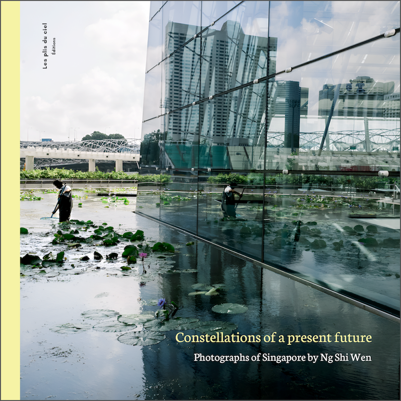5 décembre 2023 – Constellations of a present future, Photographs of Singapore by Ng Shi Wen : notre première parution en anglais